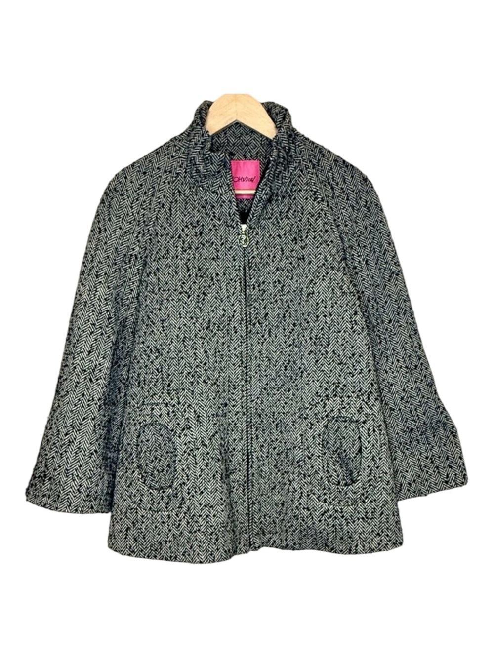 NWOT Betsey Johnson White and Black Herringbone Tweed Coat size Medium